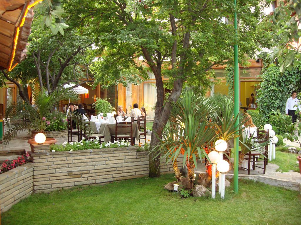 Готель Bozukova House Sliven Екстер'єр фото