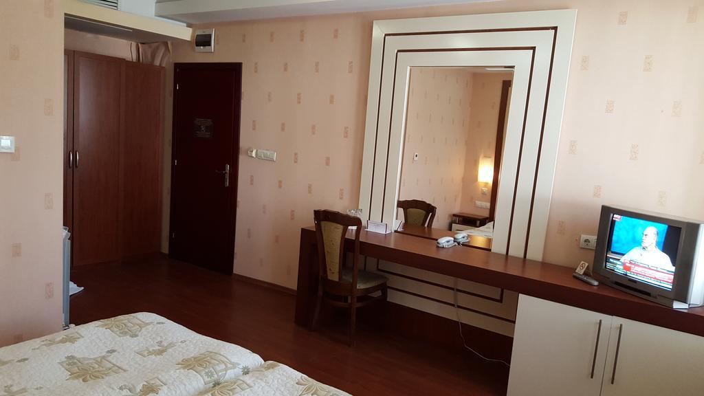 Готель Bozukova House Sliven Номер фото