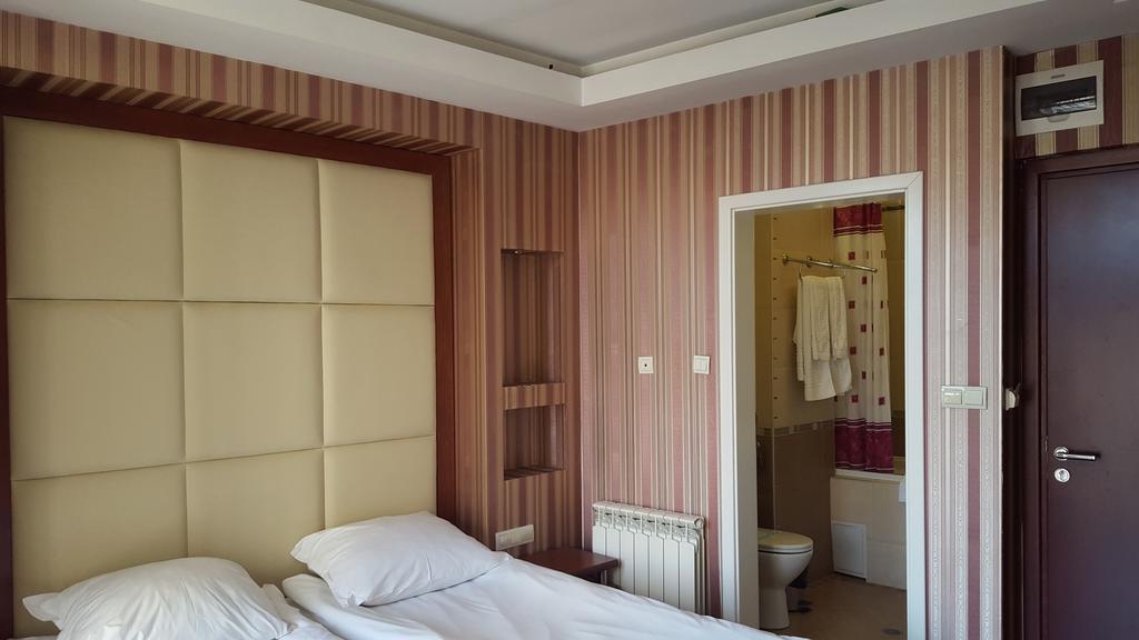 Готель Bozukova House Sliven Номер фото